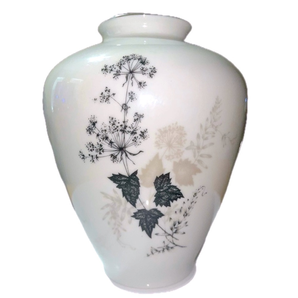 VINTAGE STONEGATE WOODDALE BAVARIA GERMANY CERAMIC 6” VASE